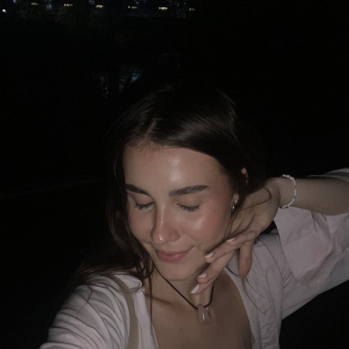 Luisa R.