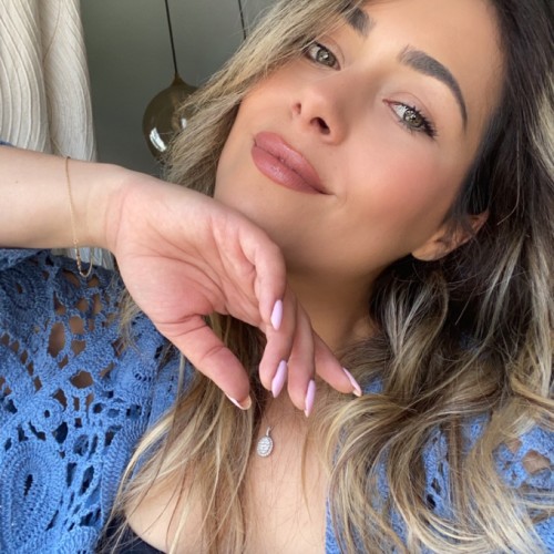 Kahina D.