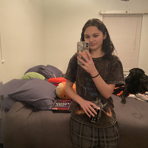 maddy g. profile photo