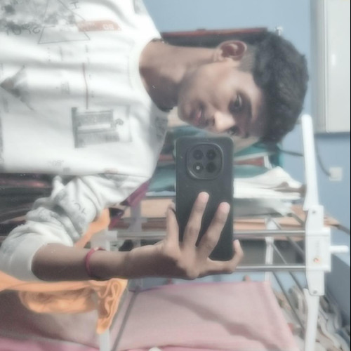 Varshyan  R. profile photo