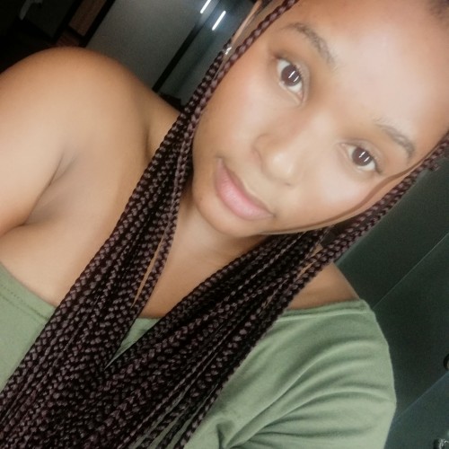 Ayanda  D.