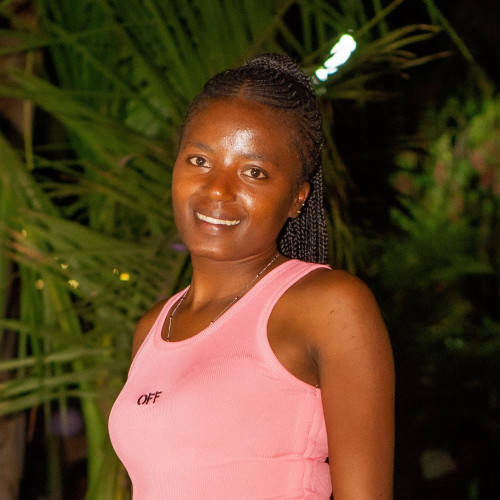 Cecilia  T. profile photo