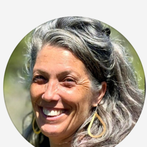 Shulamit  S.