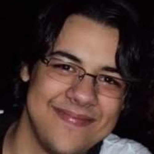 Gustavo  T.