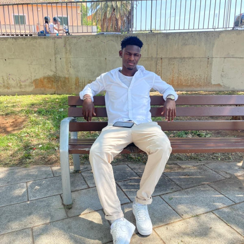 Raylin M. profile photo