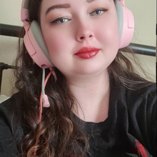 ashley b. profile photo
