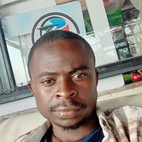 Chrisphine  O. profile photo
