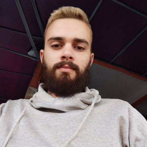 Alex F.