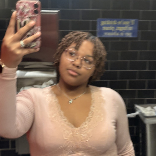 Myra G. profile photo