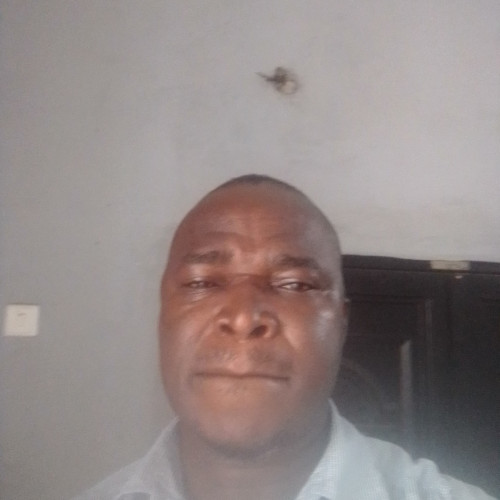 Victor  E. profile photo
