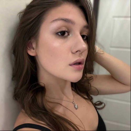 Lizz S. profile photo