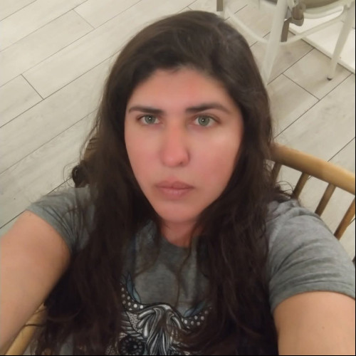 gisel V. profile photo