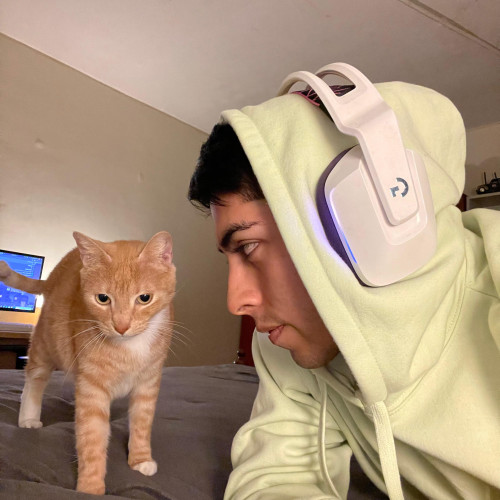 roberto c. profile photo
