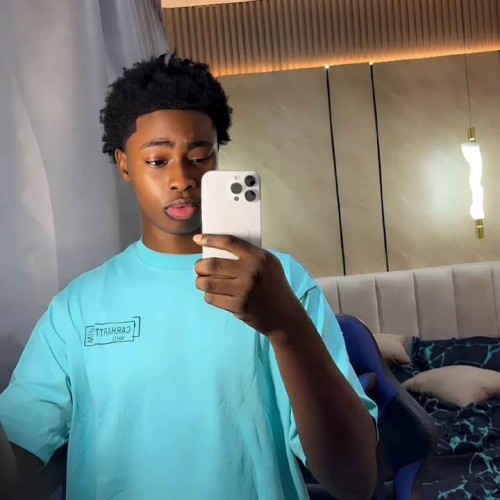 Esther V. profile photo