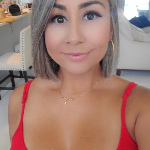 Mari R.