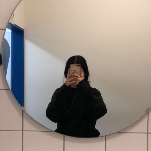Oumaima M. profile photo