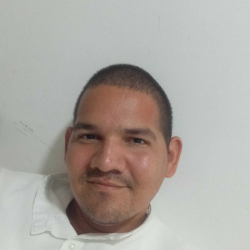 Olivher E. profile photo