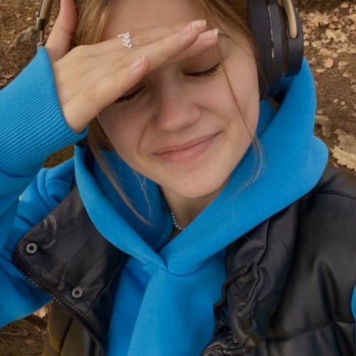 Saphira E. profile photo