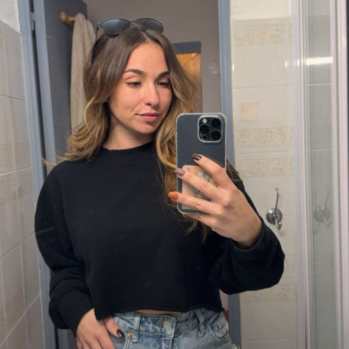 Maeva L. profile photo