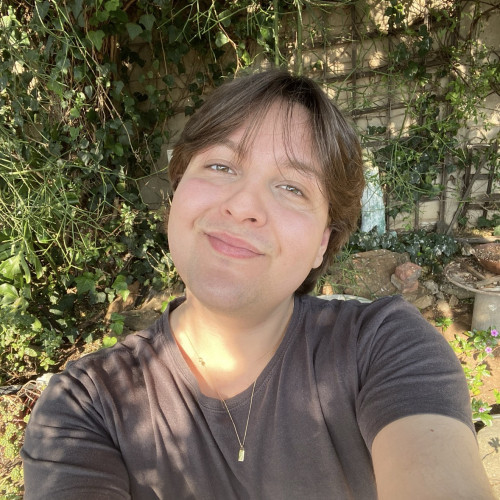 Tiaan v. profile photo