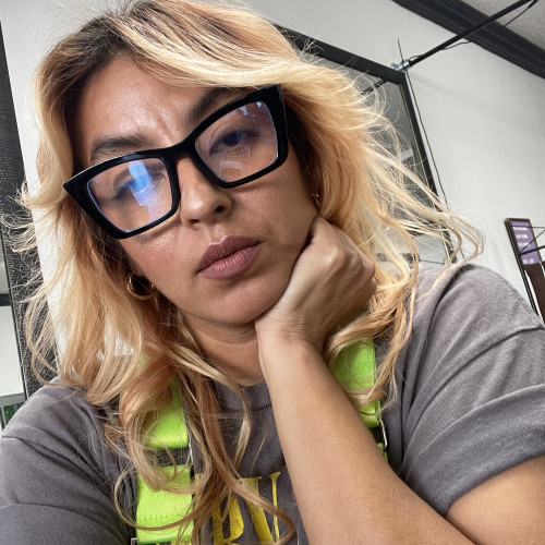 Adriana V. profile photo