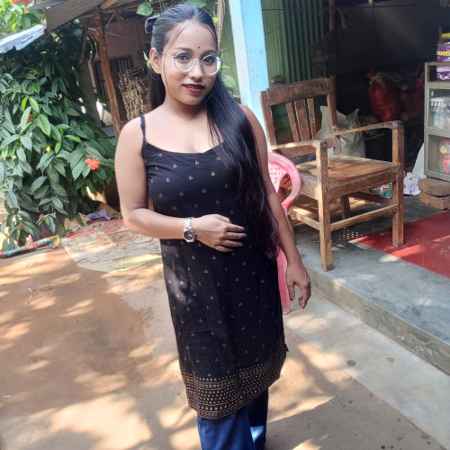 Niha B. profile photo