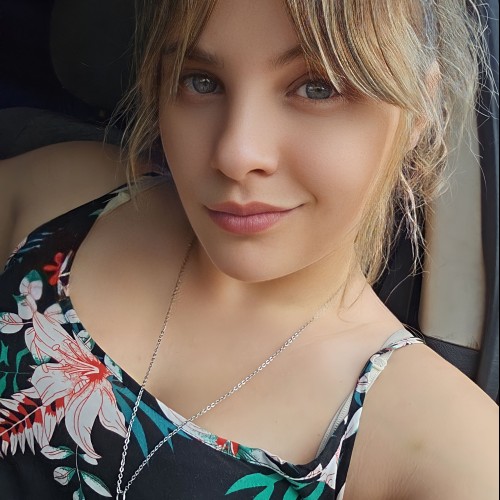 Yamila Candela A.