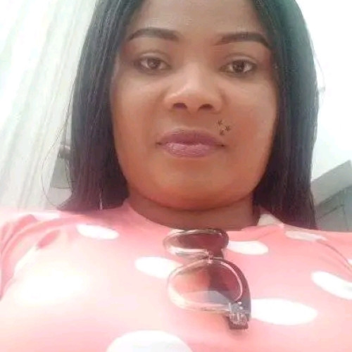 EZINNE  E. profile photo