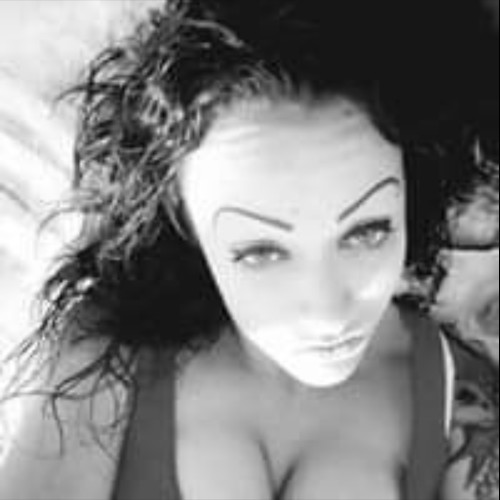 Nikki P.