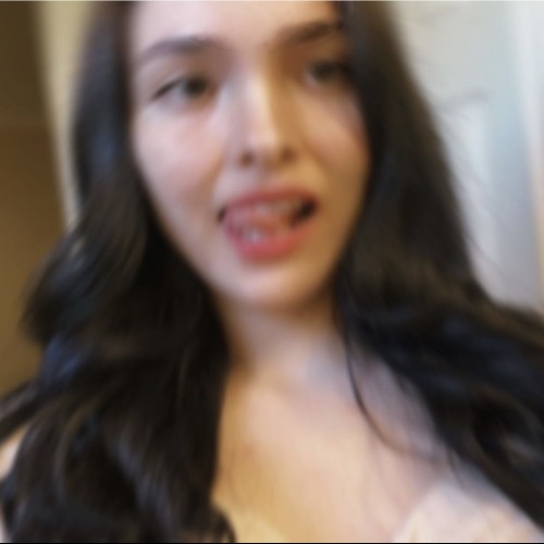 ?Lia ? R.