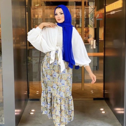 Imane E.