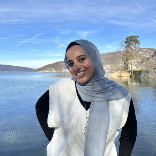 Oumaïma B. profile photo