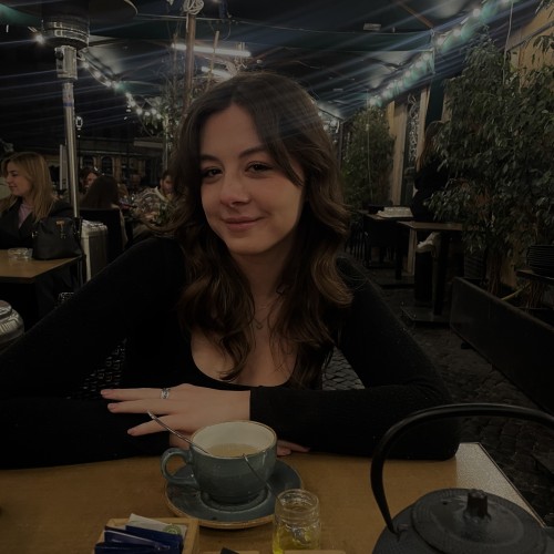 Costanza W. profile photo