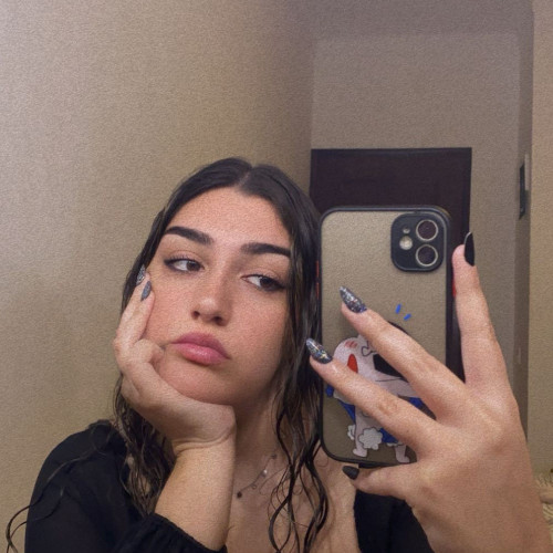 Isabel S. profile photo