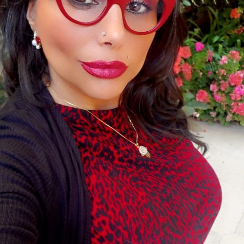 Farah J.