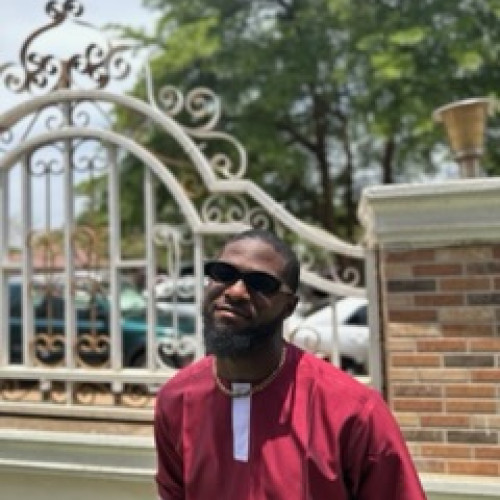 Aluga J. profile photo