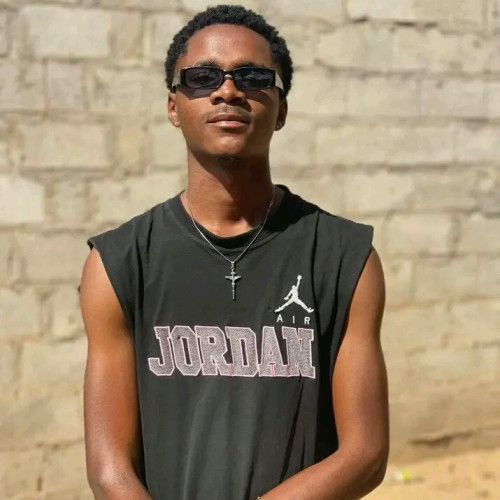 Thando Jr Z. profile photo