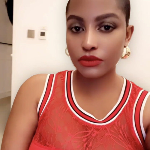 Lowenah D. profile photo