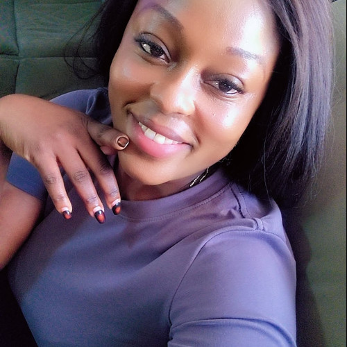 victoria w. profile photo