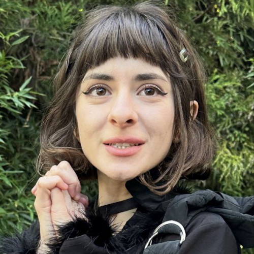 Alice b. profile photo