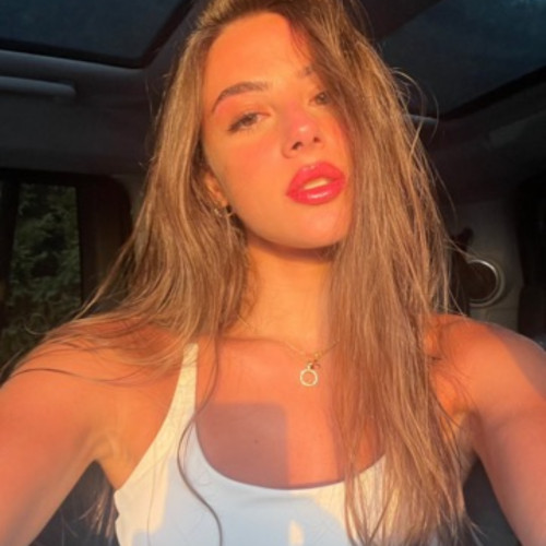 Elena L. profile photo