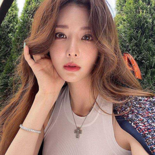 Xinay X. profile photo