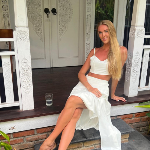 Jeanine K. profile photo