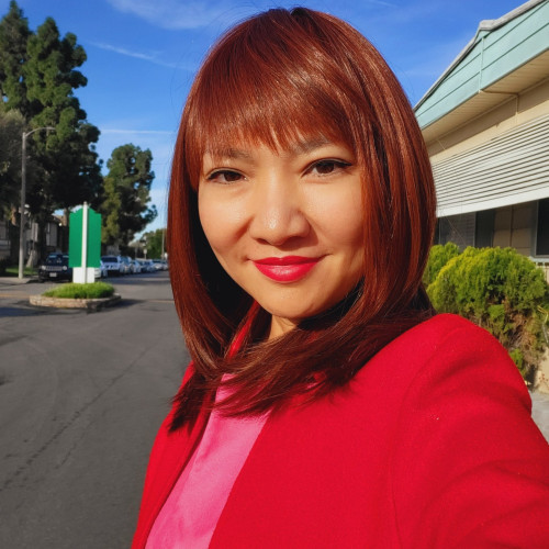 ly ly d. profile photo
