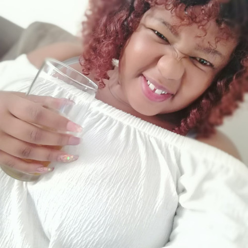 Sheyla  T.