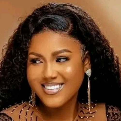 Khloe  M. profile photo