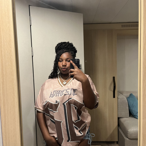 Kinyarta T. profile photo