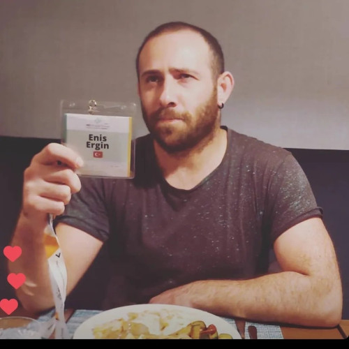 Enis E. profile photo