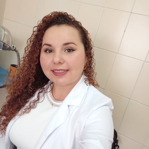 Carolina  O.