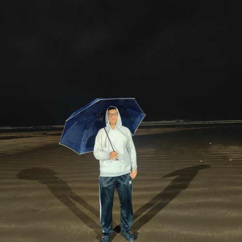 Oussama  L.